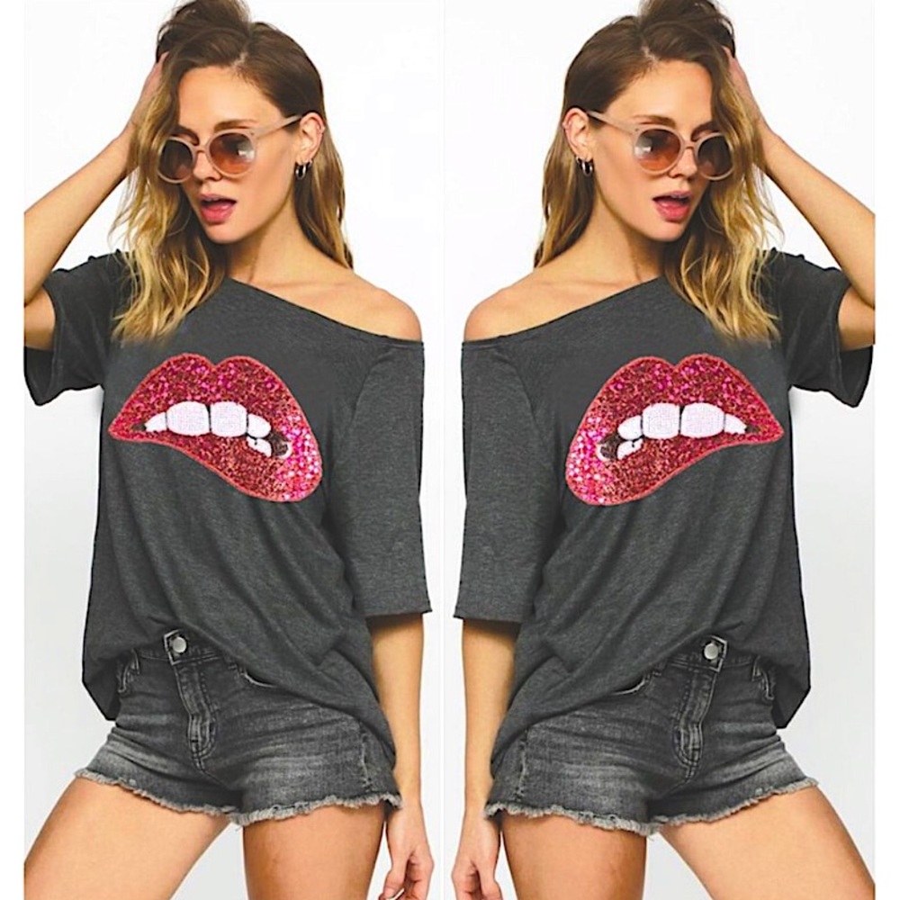 Sequin lips gray off the shoulder top / t-shirt medium large - Picture 2 of 3